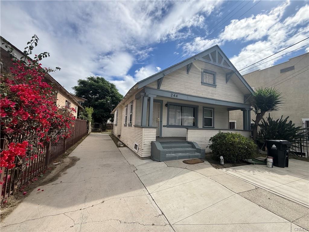 Property main image